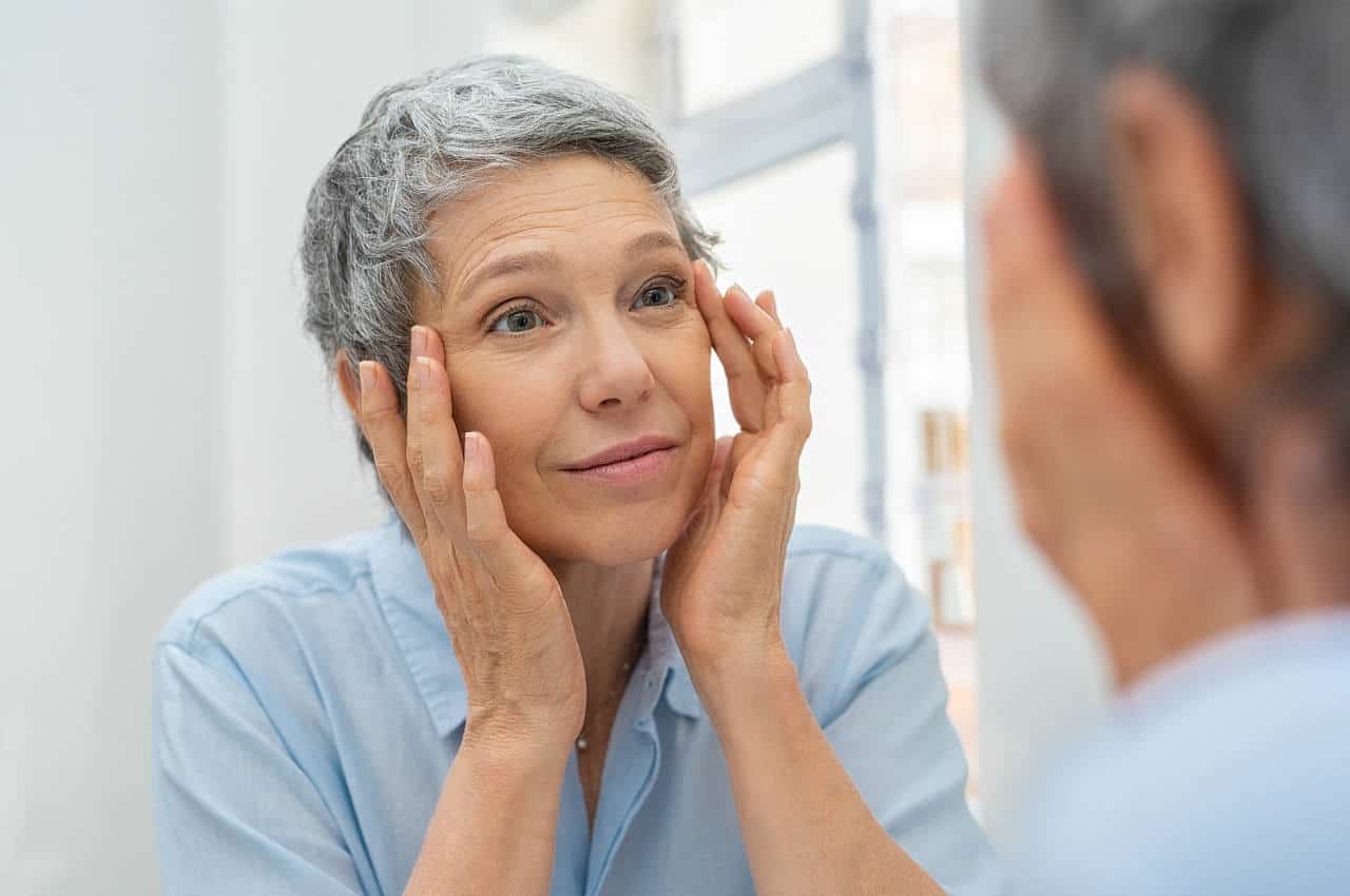 Choosing the Right Cosmetic Surgeon: What You Need to Know
